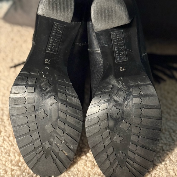 Ralph Lauren Elegant Black Leather Ankle Boots w Tassle sz.7 - Picture 5 of 6